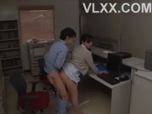 Bí mật của ông bố già và cô con gái xinh đẹp